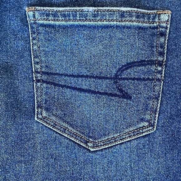 American Eagle Mom Jeans Denim Size 0 XL Button Fly Relaxed Fit Cropped Raw Hem - Picture 14 of 15